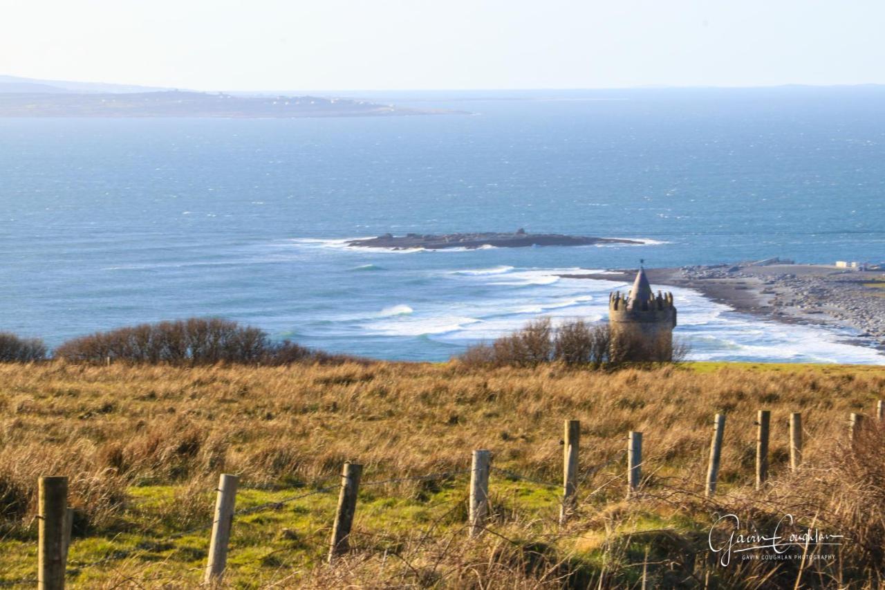 Ocean Breeze Apartment Lahinch Eksteriør billede